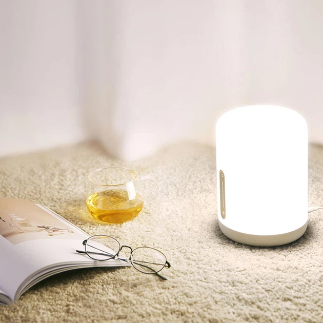 Xiaomi Mi Bedside Lamp 2 портативний смарт-нічник, 400 лм, RGB-підсвічування, Wi‑Fi, Bluetooth (MUE4093GL)