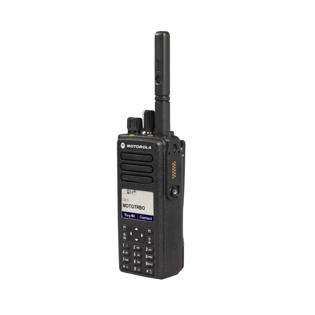 Рация Motorola DP4801e / Аналоговая, Цифровая / VHF / до 1000 каналов / Li-Ion 2450 мАч / AES-256, GPS, Bluetooth, VOX