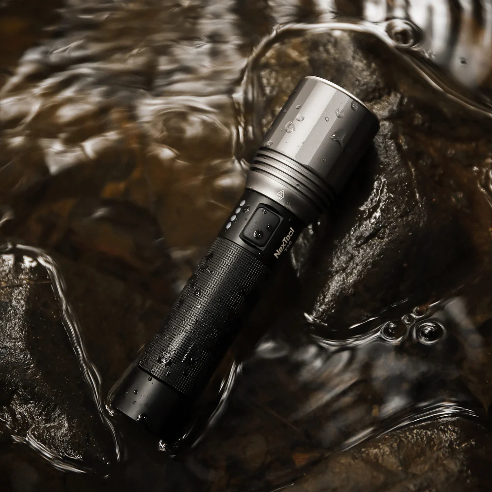 NexTool Flashlight High Lumens T10 NE20343 Тактический аккумуляторный фонарь 2000 лм, USB-C, IPX7